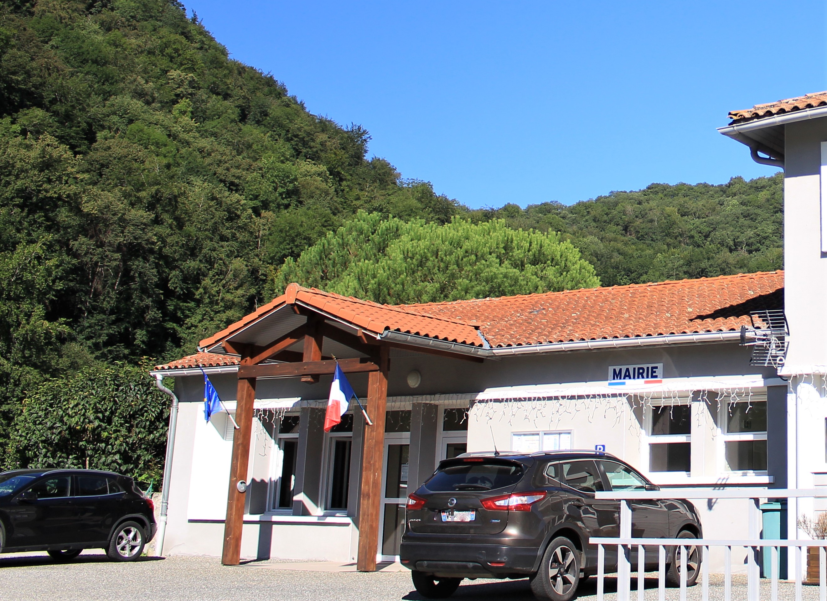 Mairie de Bertren (Hautes-Pyrénées) 1