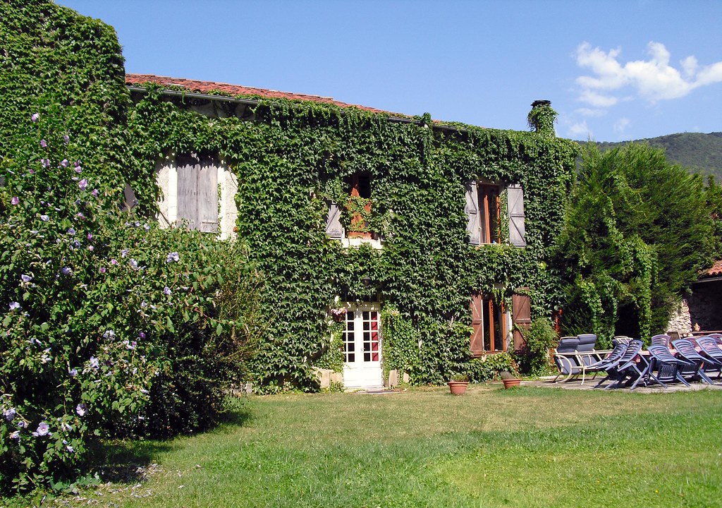 Maison Garrigou - back garden