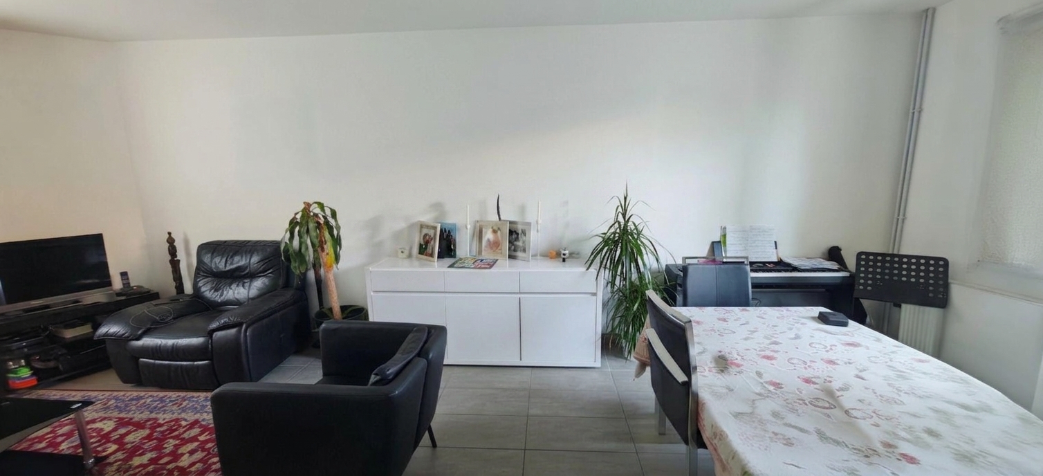 Charming Family Townhouse – Move-In Ready