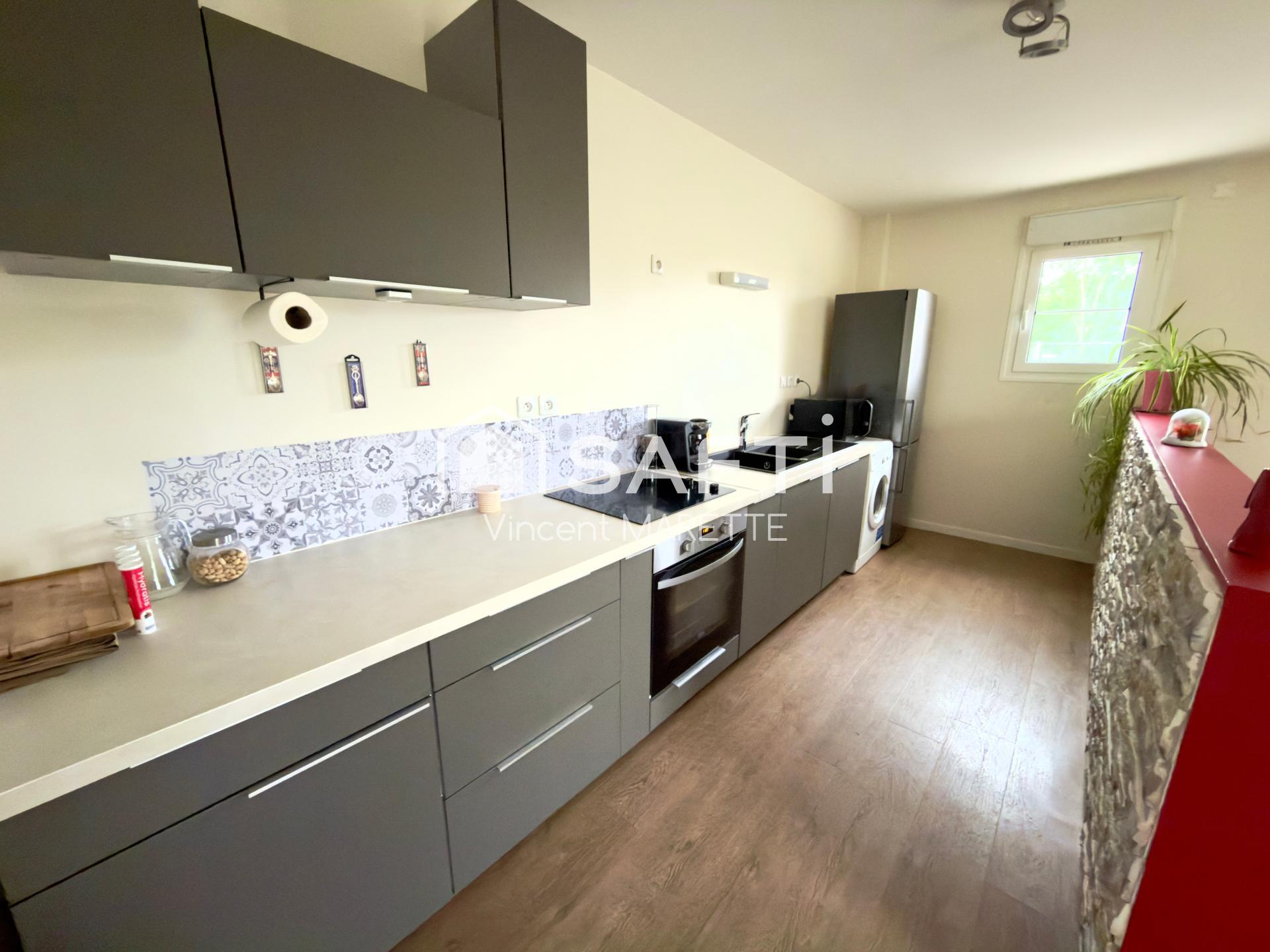 Rez-de-jardin 69 m² avec terrasse & jardin privatif 137 m²
