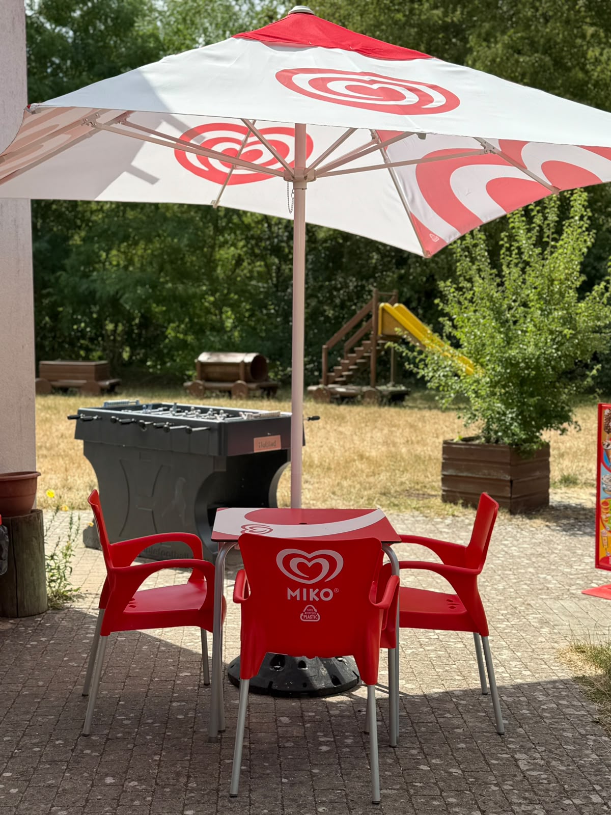 Camping 6 ha – 600m2 - 175 emplacements – 10 bungalows - Saint-Leu-d'Esserent