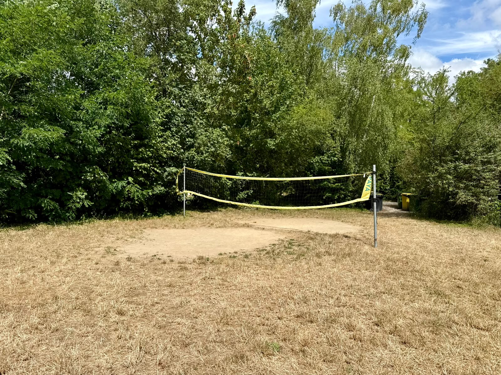 Camping 6 ha – 600m2 - 175 emplacements – 10 bungalows - Saint-Leu-d'Esserent